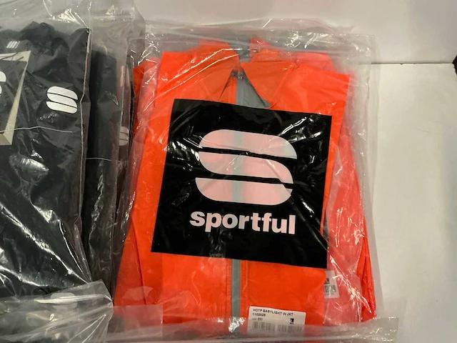 Partij diverse sportful jackets (27x) - afbeelding 6 van  17