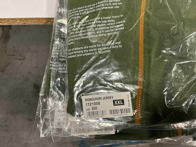 Partij diverse sportful jackets/jerseys (47x) - afbeelding 23 van  28