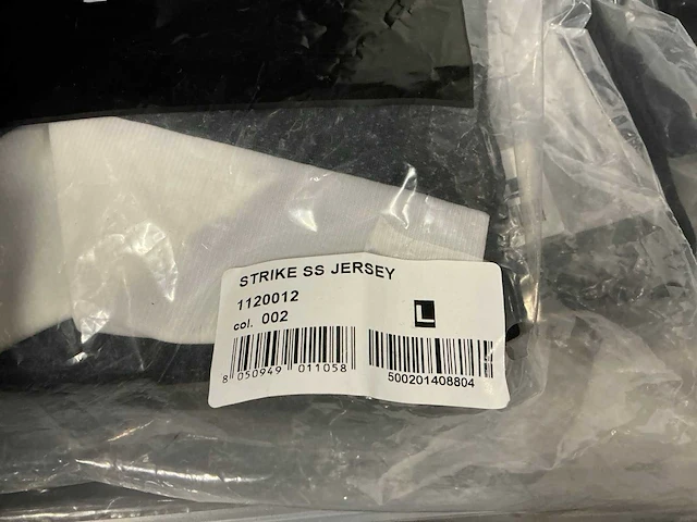 Partij diverse sportful jackets/jerseys/tops (28x) - afbeelding 4 van  29