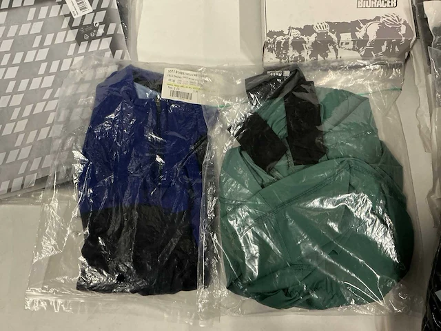 Partij diverse sportful/castelli/bioracer/etc wielrenkleding (31x) - afbeelding 10 van  26