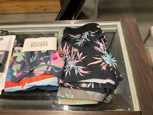 Partij diverse stance/billabong/quiksilver boxers (21x) - afbeelding 4 van  8