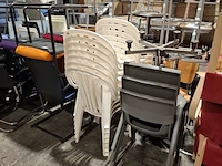 Partij diverse stoelen, bureaustoelen en bedrijfsinventaris - afbeelding 11 van  23