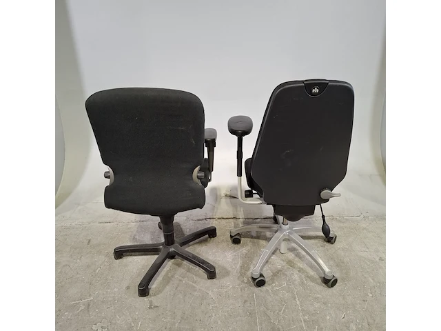 Partij diverse stoelen en bureaustoelen, o.a. comforto, hag - afbeelding 6 van  10