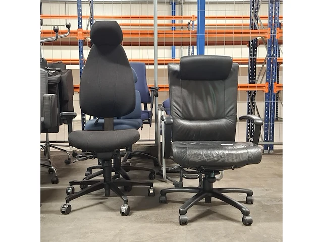 Partij diverse stoelen, o.a. rohde&grahl/malmstolen - afbeelding 12 van  12