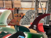 Partij diverse surfboard vinnen (27x) - afbeelding 15 van  16