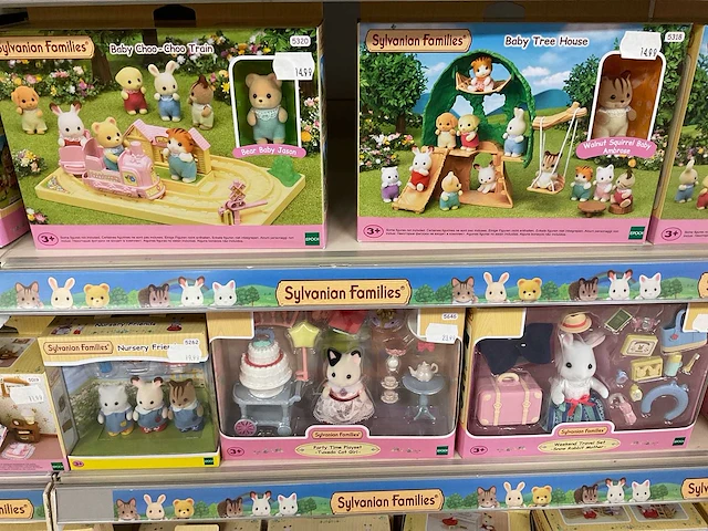 Partij diverse sylvanian families speelgoed (113x) - afbeelding 9 van  10