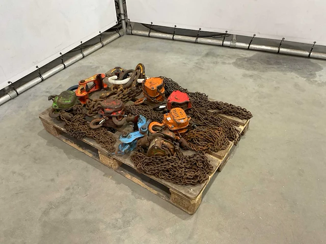 Partij diverse takels - afbeelding 2 van  7