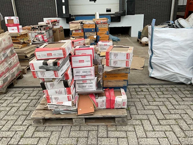 Partij diverse tegels - afbeelding 8 van  15