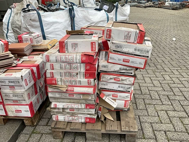 Partij diverse tegels - afbeelding 12 van  15