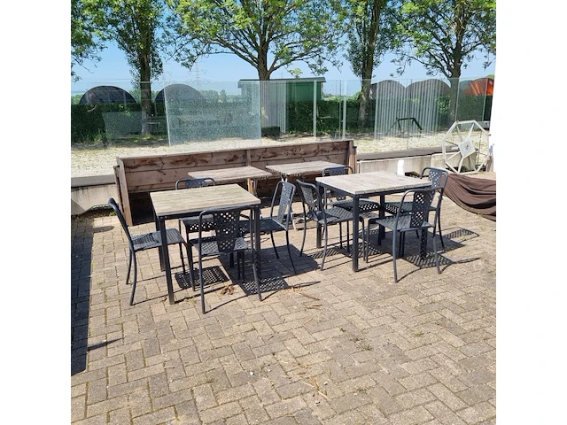 Partij diverse terras/tuin meubelen - afbeelding 1 van  15