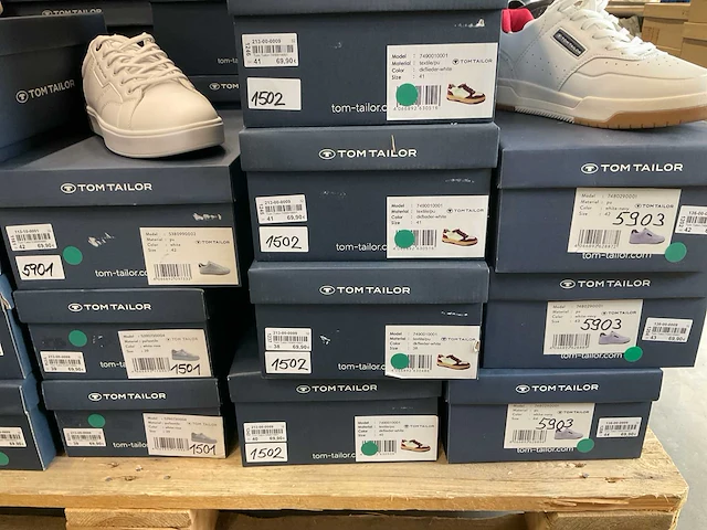 Partij diverse tom tailor & sioux schoenen (41x) - afbeelding 10 van  20
