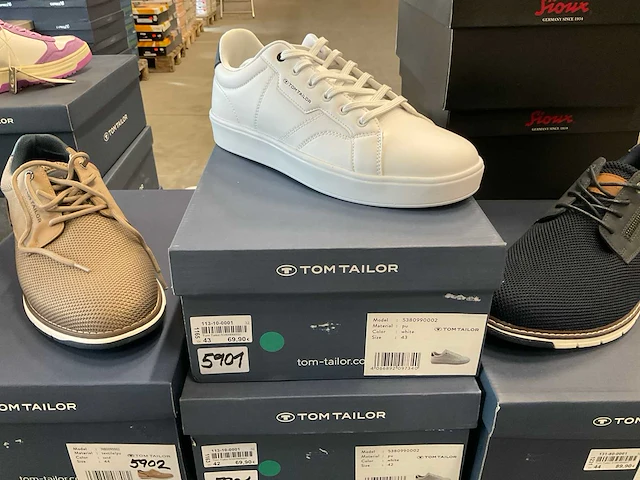 Partij diverse tom tailor & sioux schoenen (41x) - afbeelding 16 van  20