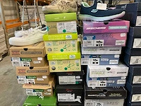 Partij diverse tom tailor/caprice/tamaris/etc damesschoenen (58x) - afbeelding 16 van  16