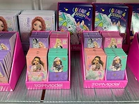Partij diverse top model/miss melody items (450x) - afbeelding 2 van  13