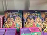 Partij diverse top model/miss melody items (450x) - afbeelding 9 van  13
