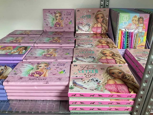 Partij diverse top model/wow items (370x) - afbeelding 4 van  12