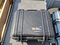 Partij diverse transportkisten en koffers, o.a. peli, engels - afbeelding 3 van  13