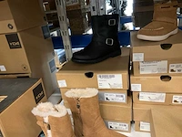 Partij diverse ugg schoenen (17x) - afbeelding 11 van  12