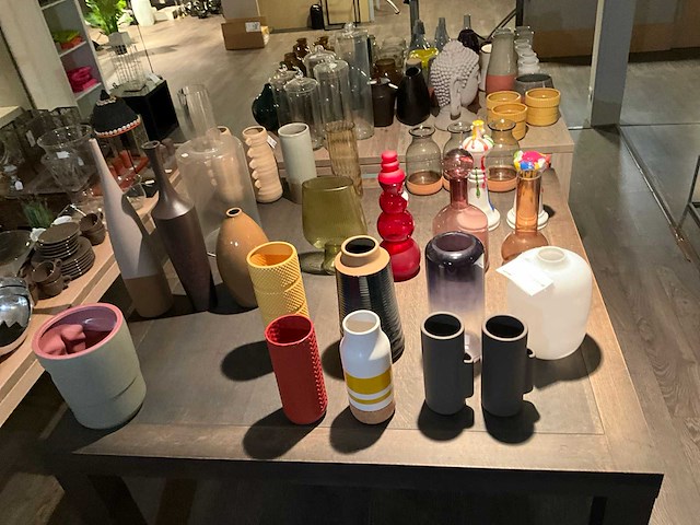 Partij diverse vazen (32x) - afbeelding 10 van  16