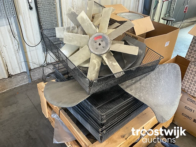 Partij diverse ventilatoren - afbeelding 3 van  11