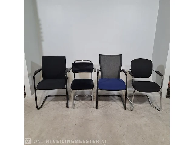 Partij diverse vergaderstoelen o.a. gispen - afbeelding 1 van  22