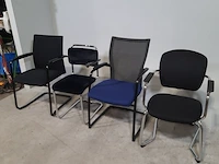 Partij diverse vergaderstoelen o.a. gispen - afbeelding 16 van  22