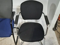 Partij diverse vergaderstoelen o.a. gispen - afbeelding 20 van  22