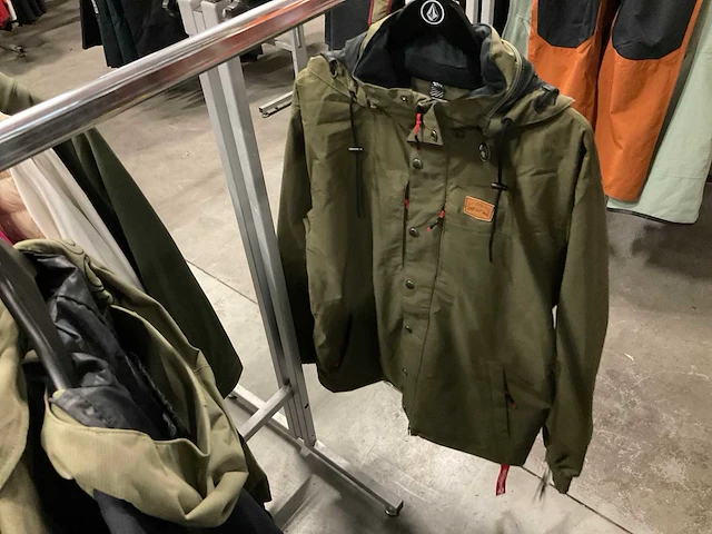 Partij diverse volcom jassen (13x) - afbeelding 14 van  15