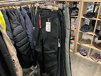 Partij diverse volcom wintersport broeken (8x) - afbeelding 1 van  15