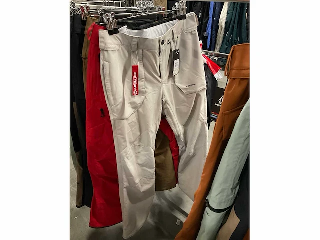 Partij diverse volcom wintersportbroeken (17x) - afbeelding 10 van  14