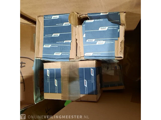 Partij diverse vrachtwagenonderdelen o.a daf, o.a 3120-17-051-2206 - afbeelding 15 van  16