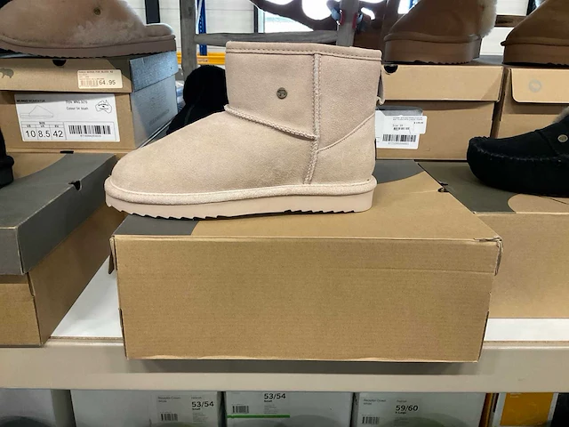 Partij diverse warmbat pantoffels (12x) - afbeelding 9 van  12