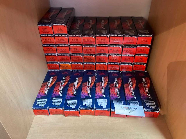 Partij diverse wella haarkleuring (233x) - afbeelding 2 van  5