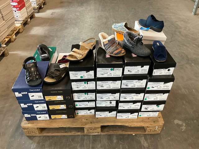 Partij diverse westland/marco tozzi/rhode/etc schoenen (47x) - afbeelding 4 van  11