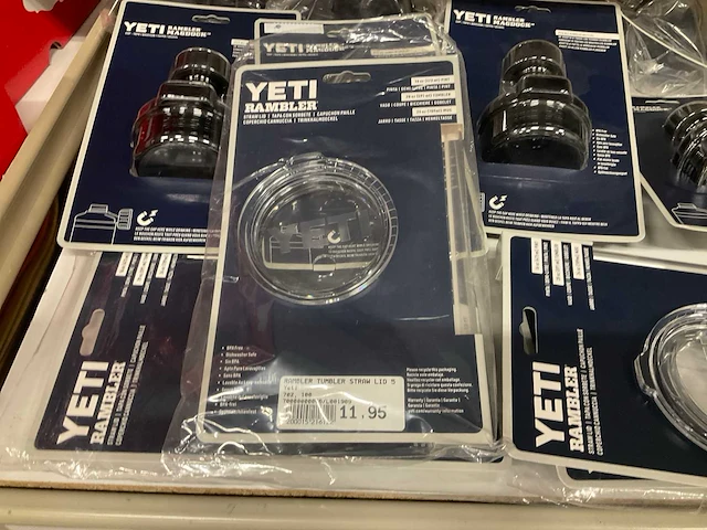 Partij diverse yeti accessoires (32x) - afbeelding 5 van  16