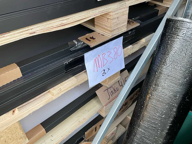 Partij diverse zonnepanelen (80x) - afbeelding 6 van  6