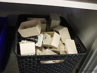 Partij diversen bestaande uit o.a. 380v-stekker, wandcontactdozen, kabels & schuifsloten - afbeelding 4 van  10