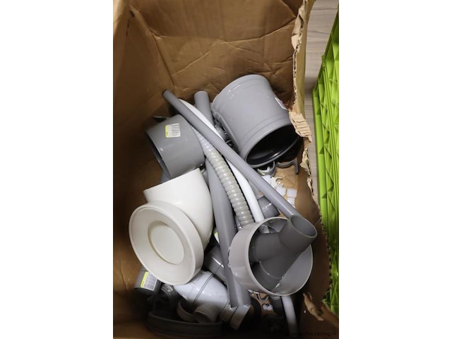 Partij diversen bestaande uit o.a. 380v-stekkers, installatieautomaten & wiska wartel voor kabel - afbeelding 5 van  6