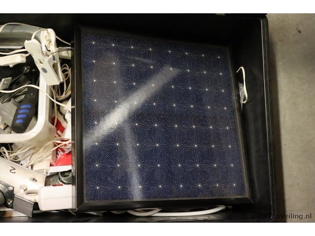 Partij diversen bestaande uit o.a. beursstand - afbeelding 2 van  5