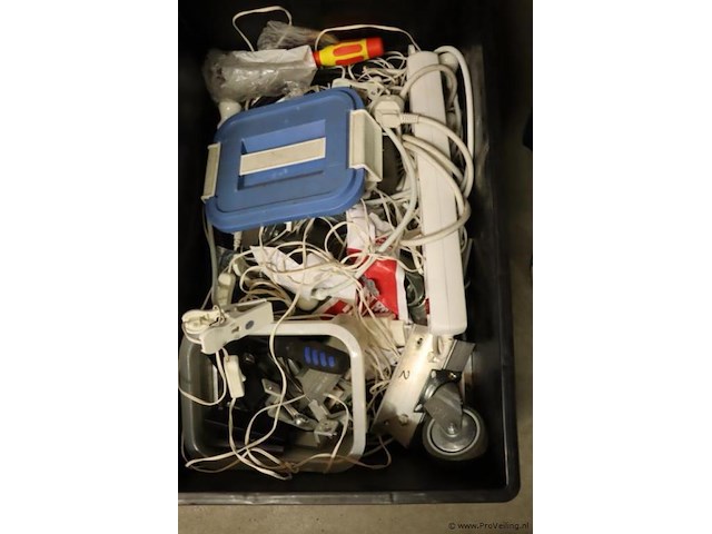 Partij diversen bestaande uit o.a. beursstand - afbeelding 3 van  5