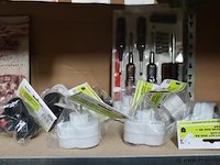 Partij diversen bestaande uit o.a. decoratie, gereedschap, stekkers & fietspompen - afbeelding 7 van  11