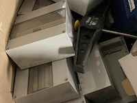 Partij diversen bestaande uit o.a. groepenkasten & installatieautomaten - afbeelding 3 van  5