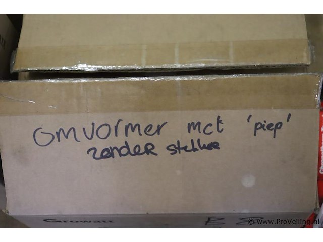 Partij diversen bestaande uit o.a. growatt pv-inverter; model 1000-s; solar-log type 200 & honeywell touch klokthermostaat - afbeelding 2 van  9