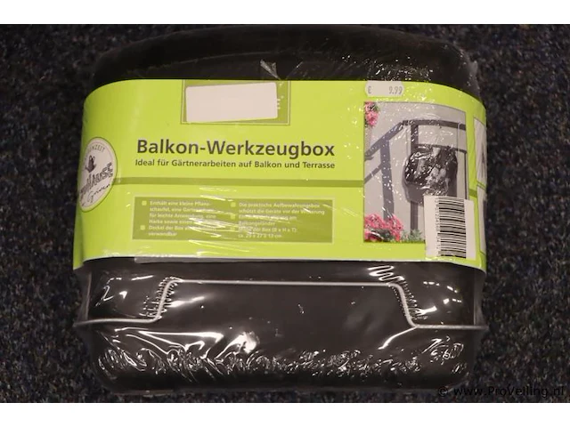Partij diversen bestaande uit o.a. houtskool box, balkon werktuig box & vliegenmeppers - afbeelding 2 van  7