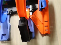 Partij diversen bestaande uit o.a. monopoly, bokshandschoenen, ludo, racebaan & tafeltennis batjes - afbeelding 4 van  12