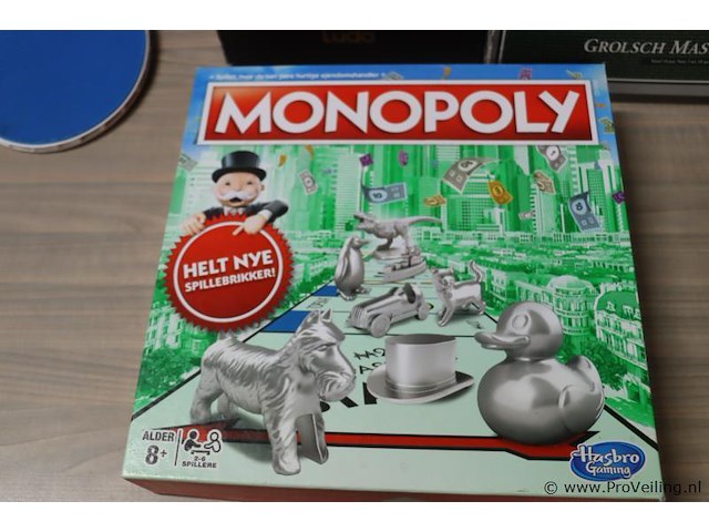 Partij diversen bestaande uit o.a. monopoly, bokshandschoenen, ludo, racebaan & tafeltennis batjes - afbeelding 5 van  12