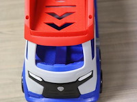 Partij diversen bestaande uit o.a. monopoly, bokshandschoenen, ludo, racebaan & tafeltennis batjes - afbeelding 12 van  12