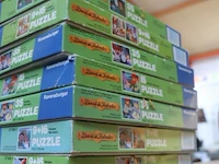 Partij diversen bestaande uit o.a. oude blikjes, glazen, puzzels & diverse vintage artikelen - afbeelding 8 van  14