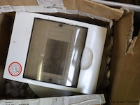 Partij diversen bestaande uit o.a. pvc-buisfittingen, schakelmateriaal & kabelschoen - afbeelding 3 van  8