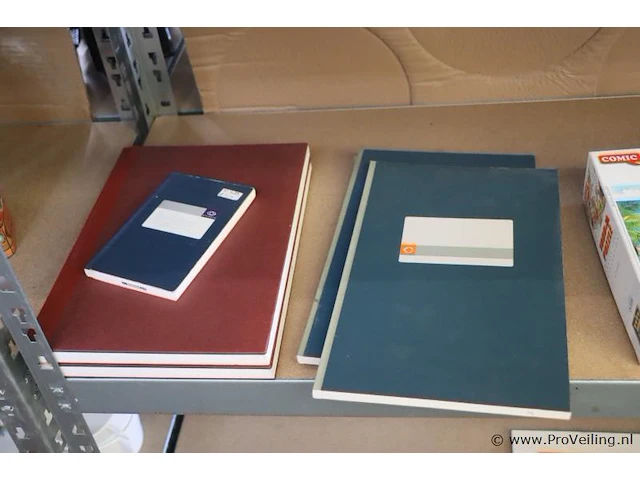 Partij diversen in stelling o.a. dvd's, boeken & puzzel - afbeelding 5 van  7